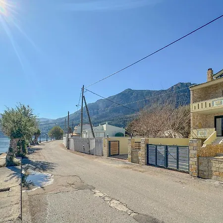 Amazing In Achaias P Dom wakacyjny