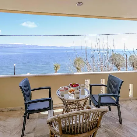 Amazing Home In Diakopto Achaias P